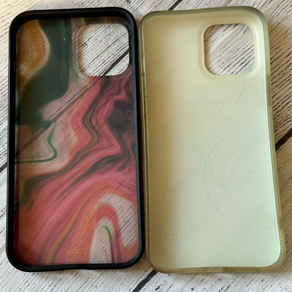 4 iPhone cases for iPhone 12 Pro Max - Picture 9 of 9